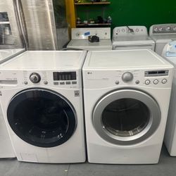 set washer and dryer gas LG use like new perfect working 