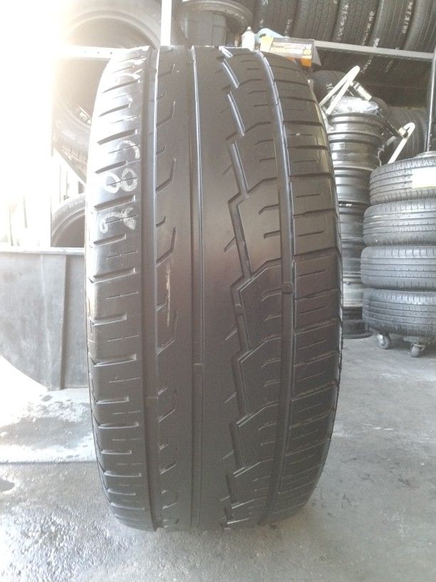 Tire 285 45 22 for Sale in Chula Vista, CA - OfferUp