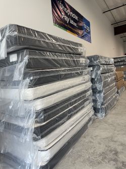 Mattress Clearance – Everything Must Go!