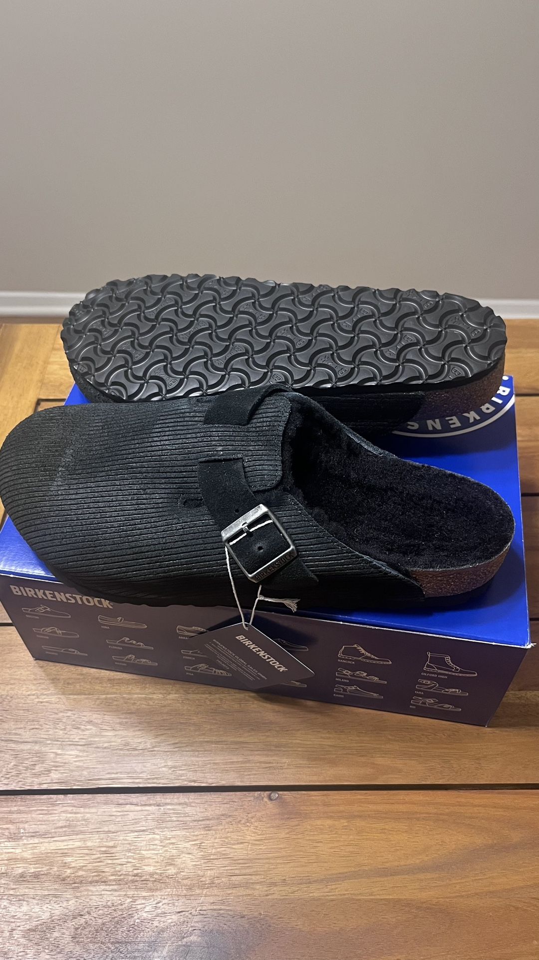 New in box ✨ Boston VL Corduroy Teddy Shearling Birkenstock