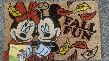 Mickey & Minnie Fall Door Mat