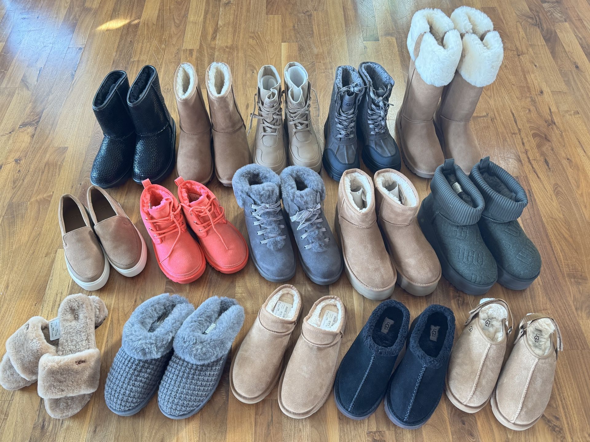 New UGG Boots 60%off women size 6/7