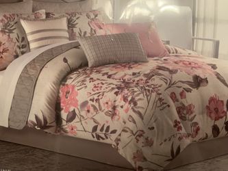 New - 10 piece King Comforter Set