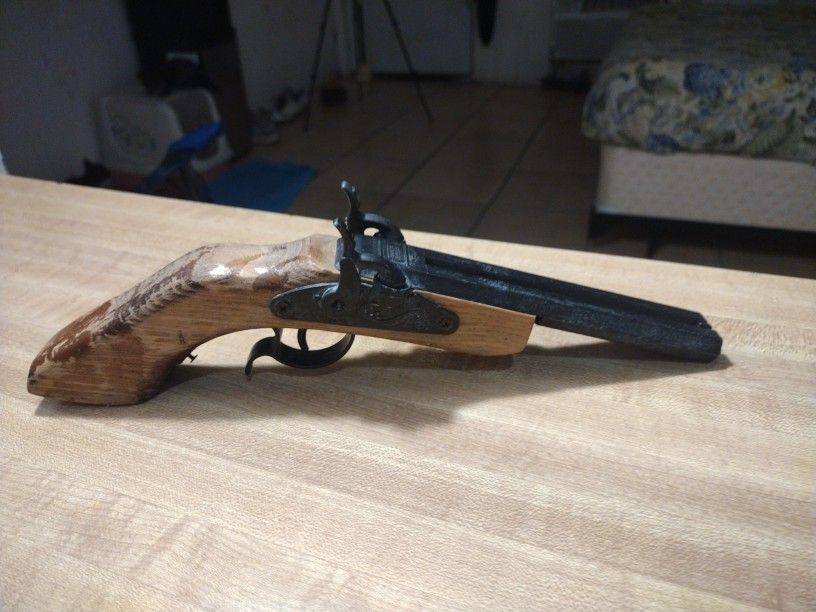 Vintage Replicas By Parris Savannah TN 1891 Double Barrel Hammer Wood Toy Pistol