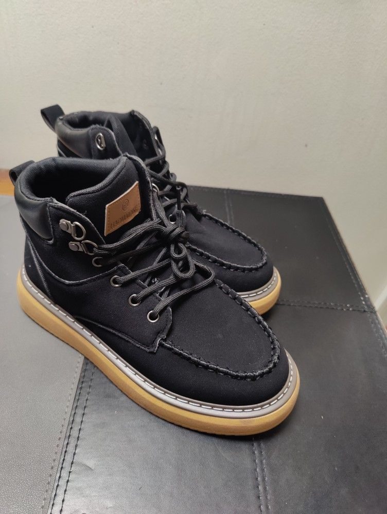 Durable Women's Outdoor Hiking Boots, Strong Sole, Can Be Worn in All Seasons, Women's Warm and Breathable, Non-Slip Grip casual sporty