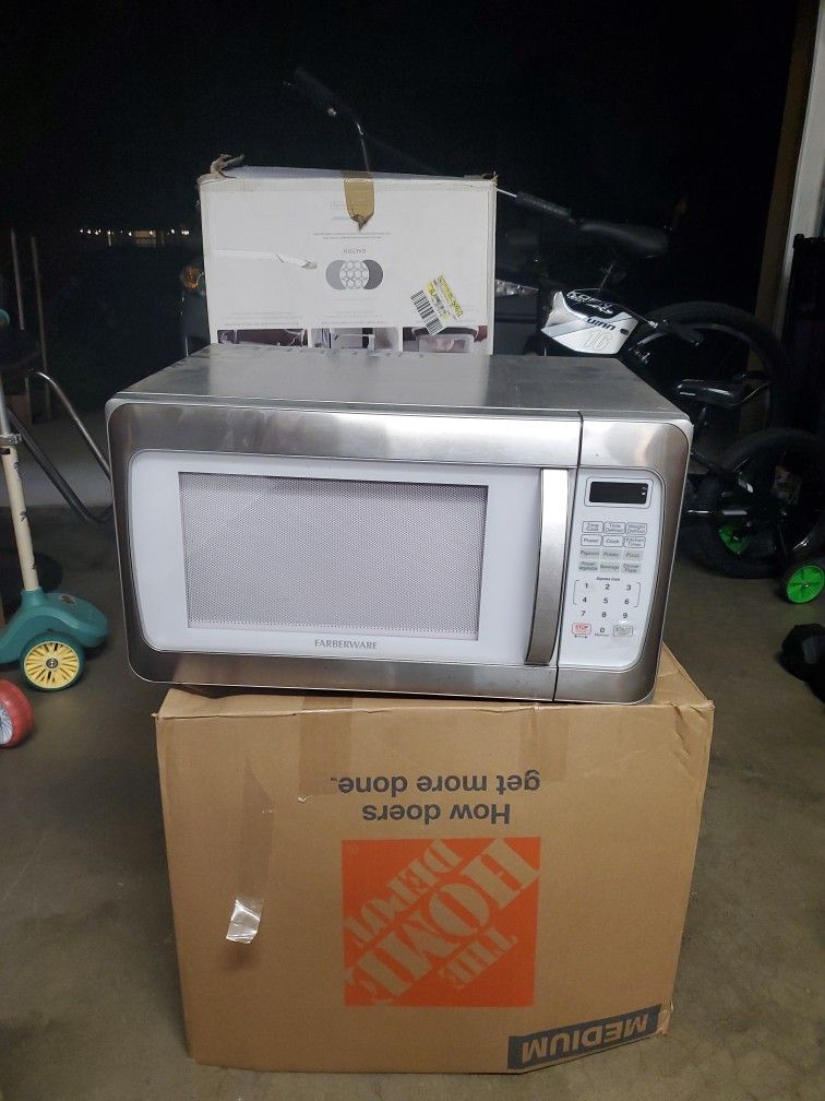 Farberware Microwave