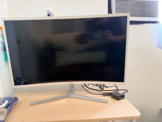 32” Samsun Curved screen