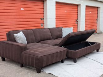 *FREE DELIVERY!* BROWN COSTCO SECTIONAL SOFA w/STORAGE OTTOMAN!