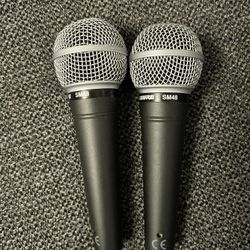 2 Shure Sm48 Mics