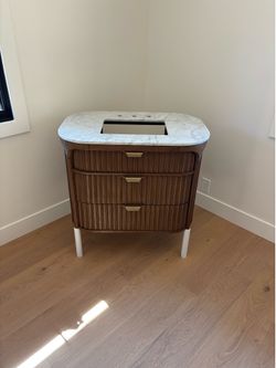 Fluted bathroom vanity