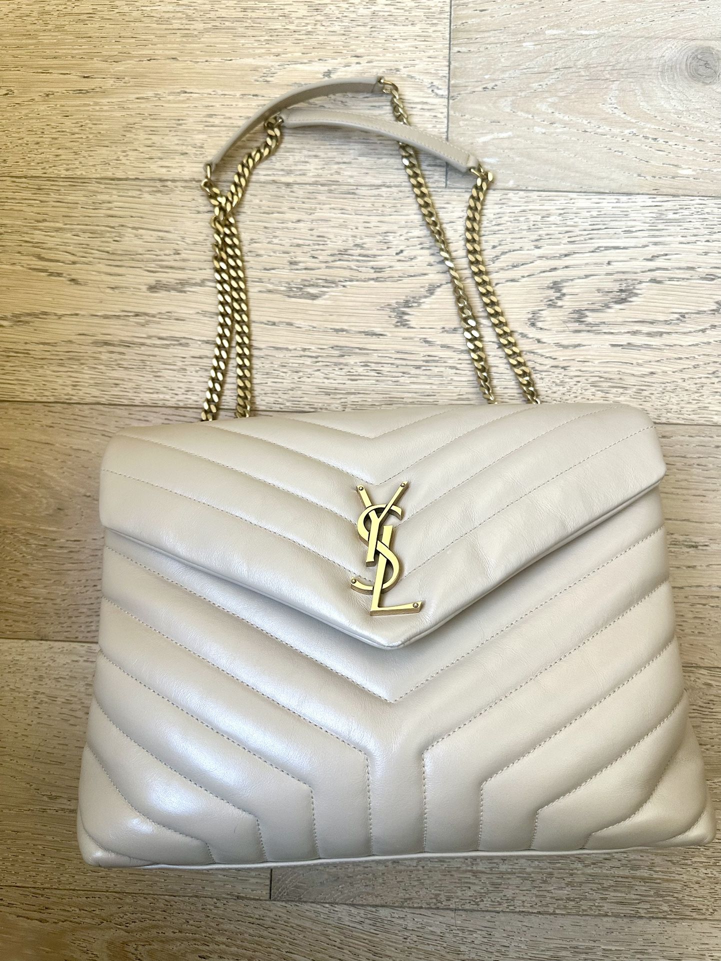 YSL Lou Lou Medium 