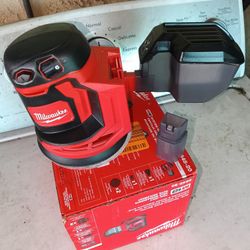 
Tool Savings

Ends in 5 days
Milwaukee
M18 18V Lithium-Ion Cordless 5 in. Random Orbit Sander (Tool-Only)