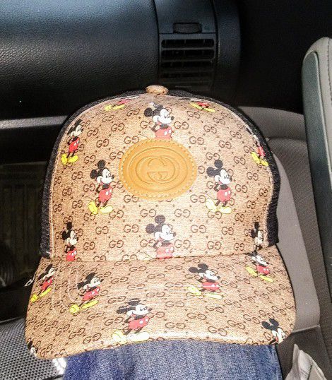 Gucci X Disney Collaboration Mickey Mouse Gg Mesh Cap Hat