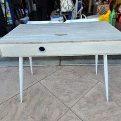 Desk Table