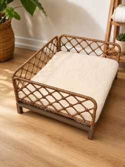 Cozy Pet Bed for Small/Medium Dogs or Cats š¾