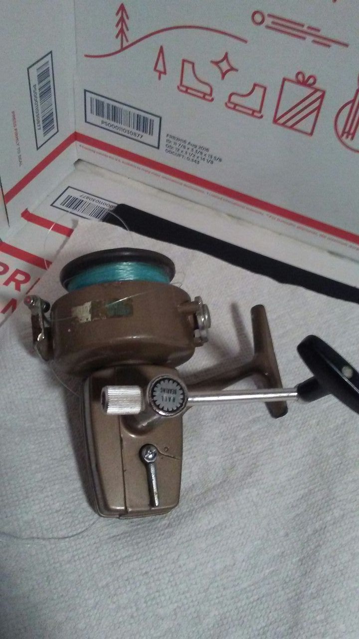 Daiwa spincast fishing reel