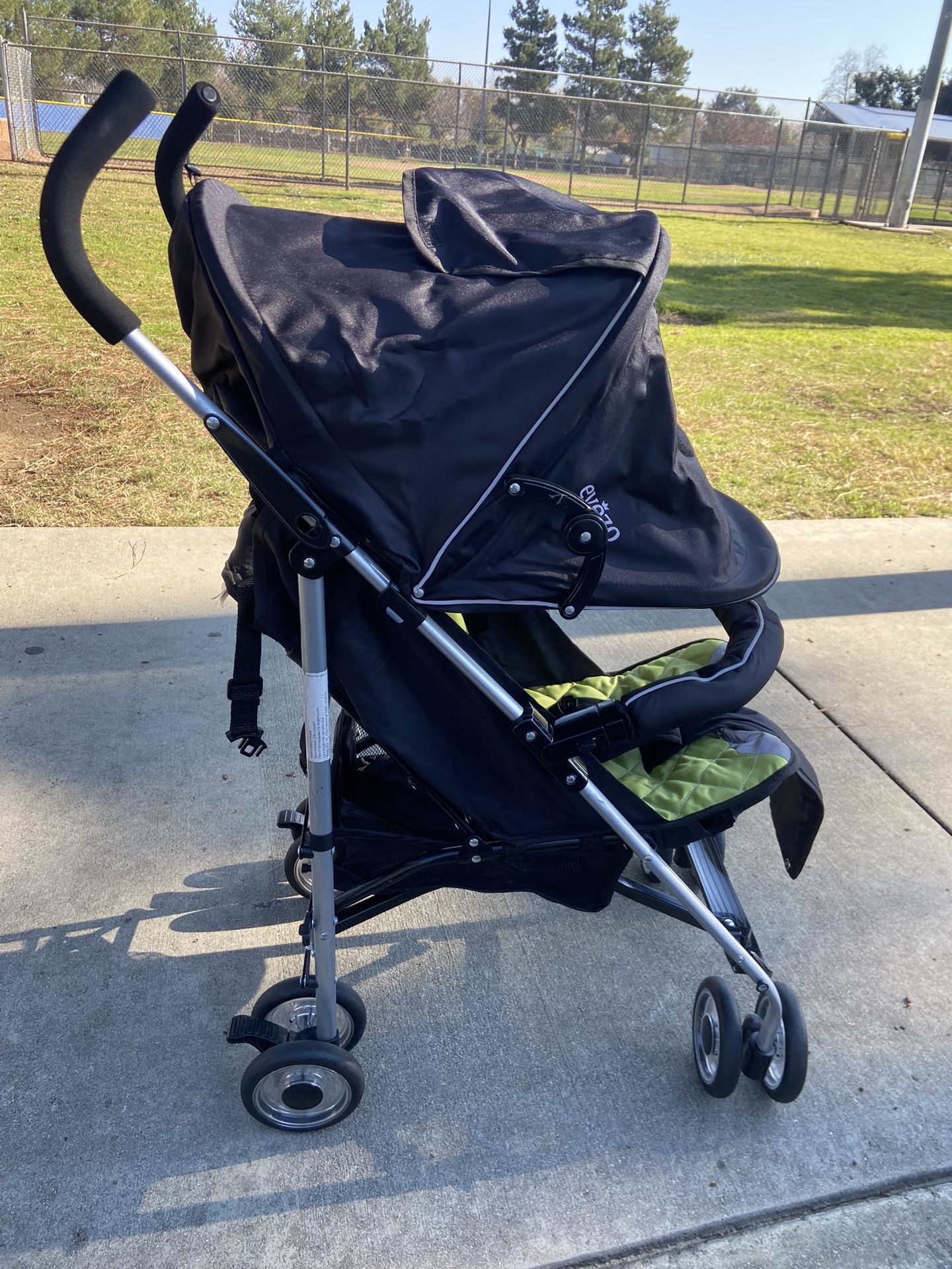 Evezo Travis Full Recline Lightweight Stroller Evezo Travis Luxury