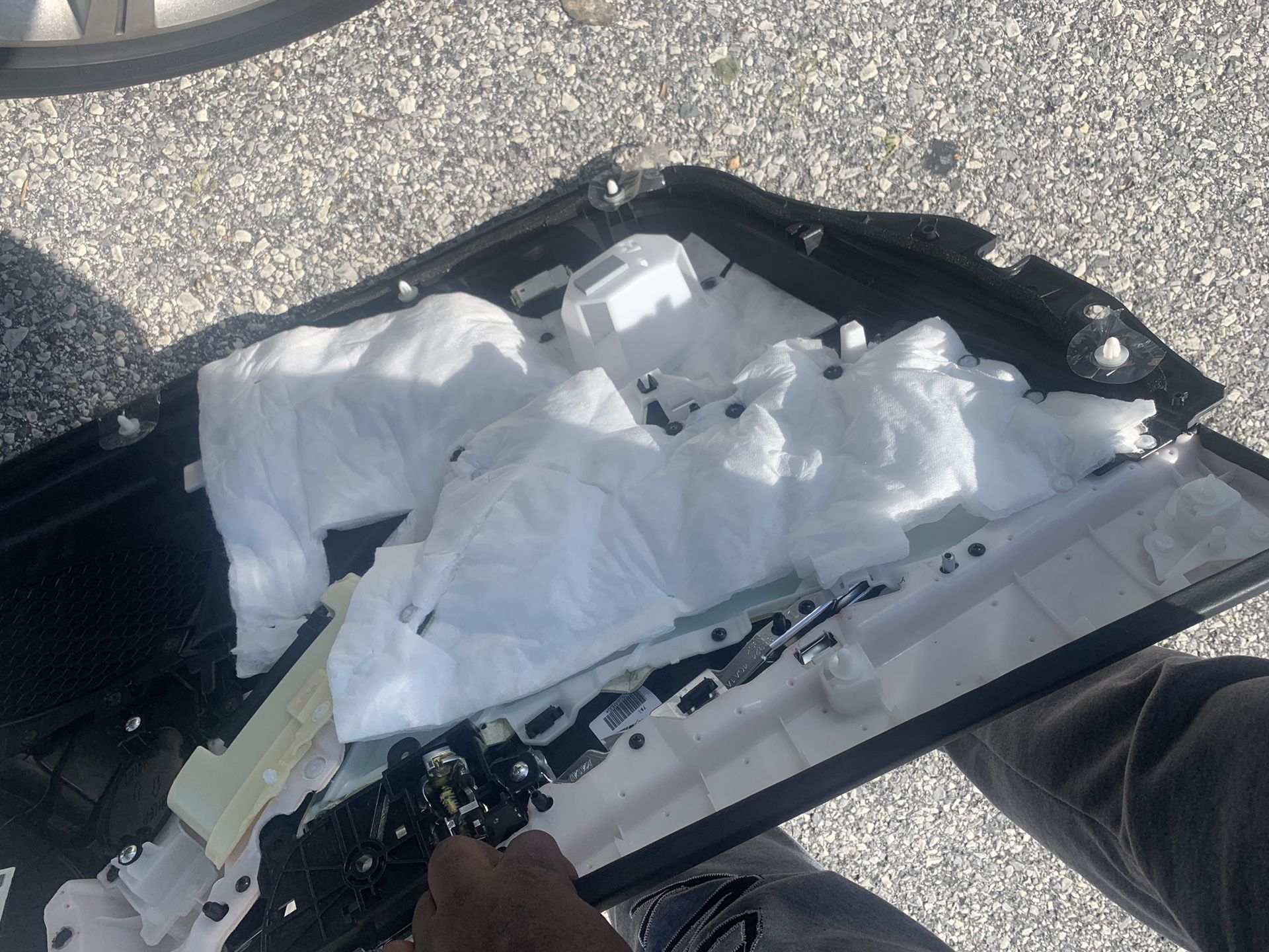 2014 to 2018 Infiniti Q50S/Q50 door moulding