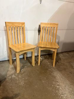 Solid Wood Kids Chairs – Set of 2
