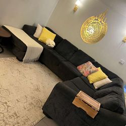  ashley sectional and Ottoman