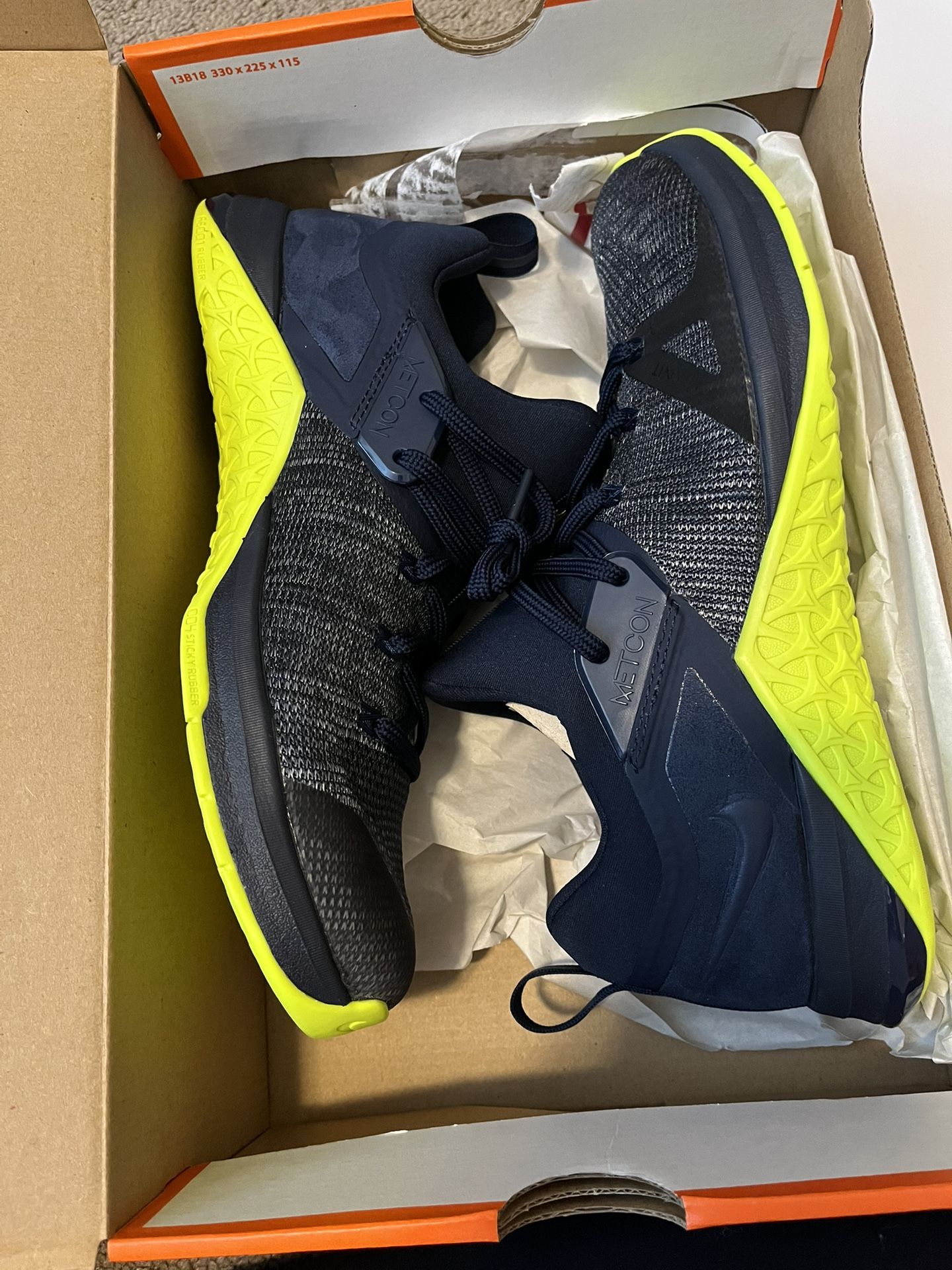 Have Original Box - Metcon Flyknit 3 'Obsidian Volt'