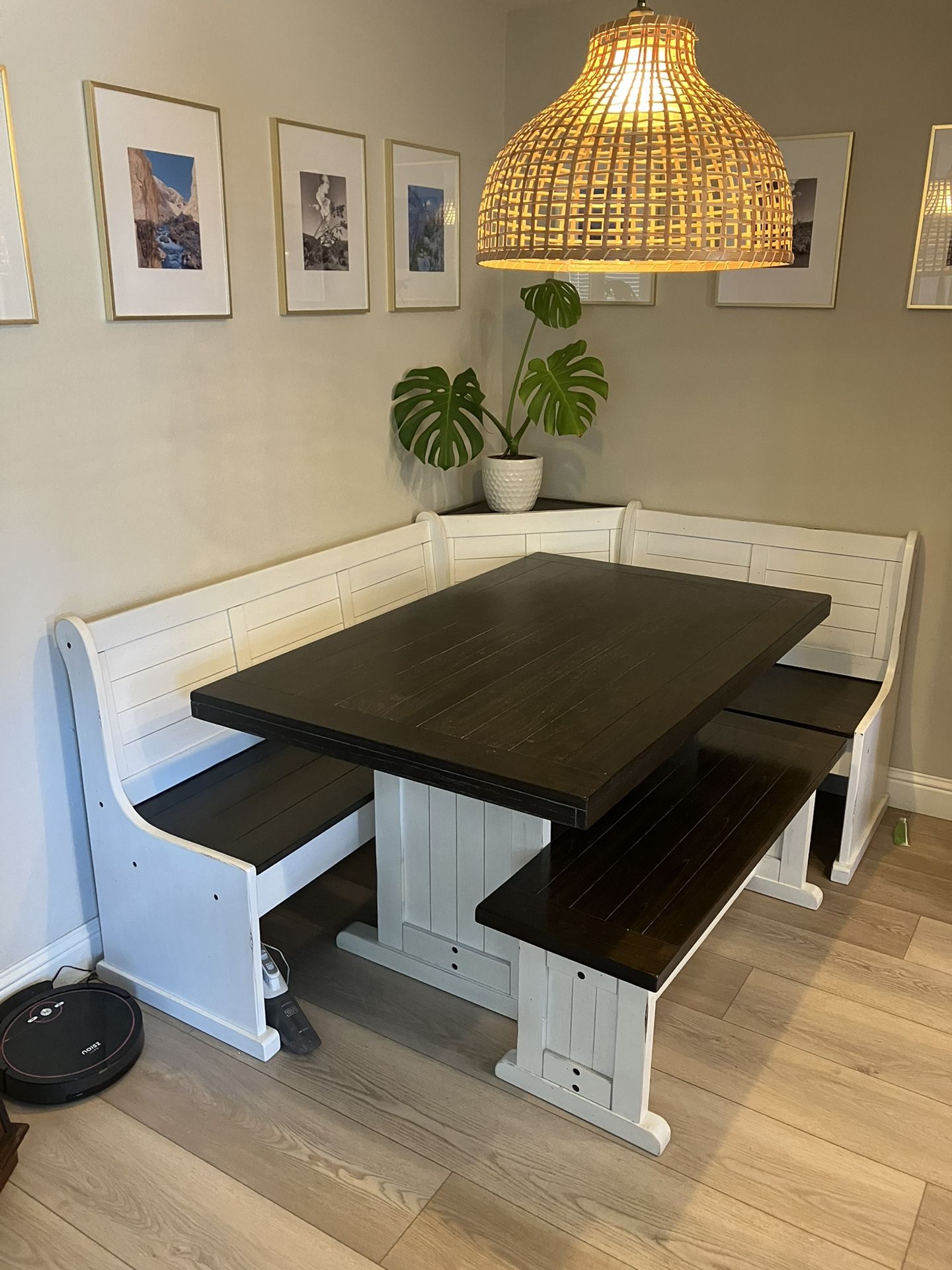 Villepinte 4 - Piece Solid Wood Breakfast Nook Dining Set