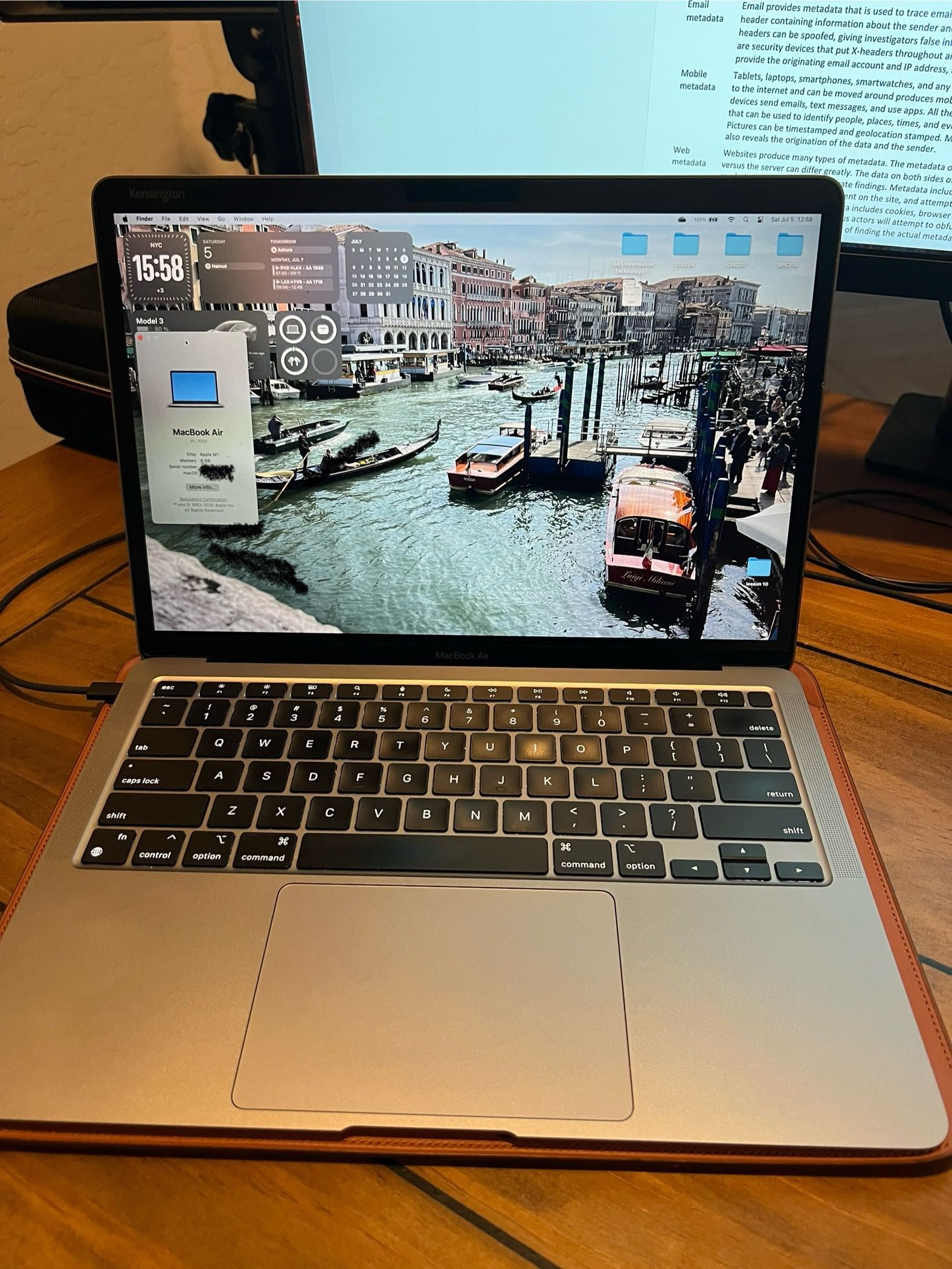 2020 MacBook Air 13” M1 8GB