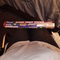 1/2" Clicker Torque Wrench 20-150 Ft  LBS Pittsburgh