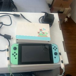 Nintendo Switch Animal Crossing (Limited Edition)