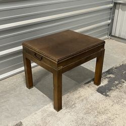 Lane Furniture Accent Table