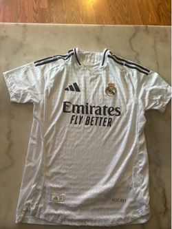 Real Madrid 24/25 player jersey