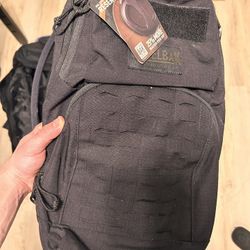 Milspec Camelback Waterbackpack (NEVER USED)
