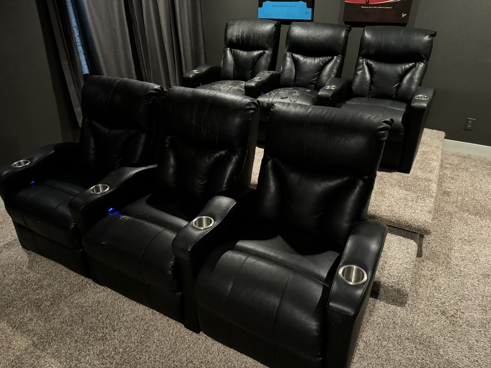 Theater seating (Movie recliners) Total of 6, power recliner with USB!! for Sale in San Antonio
