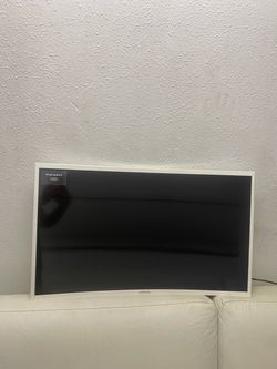 Samsung Monitor curve  32 Inches  with HDMI port and display port and No Stand