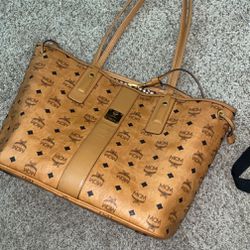 Authentic MCM Bags for Sale in Dallas, TX - OfferUp