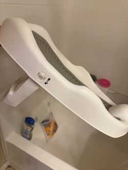 Baby shower chair