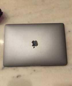MacBook