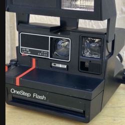 Vintage Polaroid One-Step Flash 600 Instant Red Stripe Film Camera NotTested 