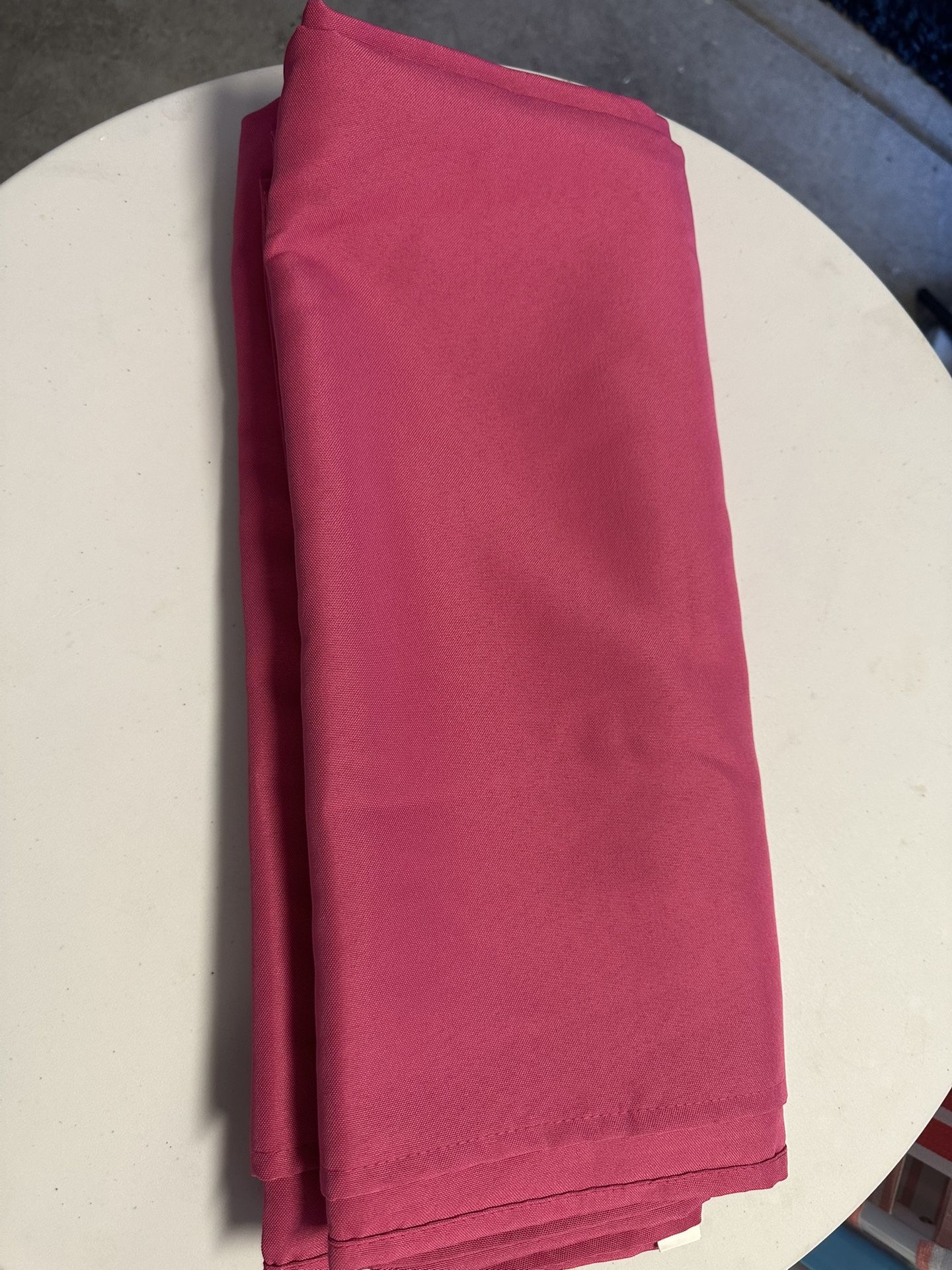 Fuchsia Table Cloth