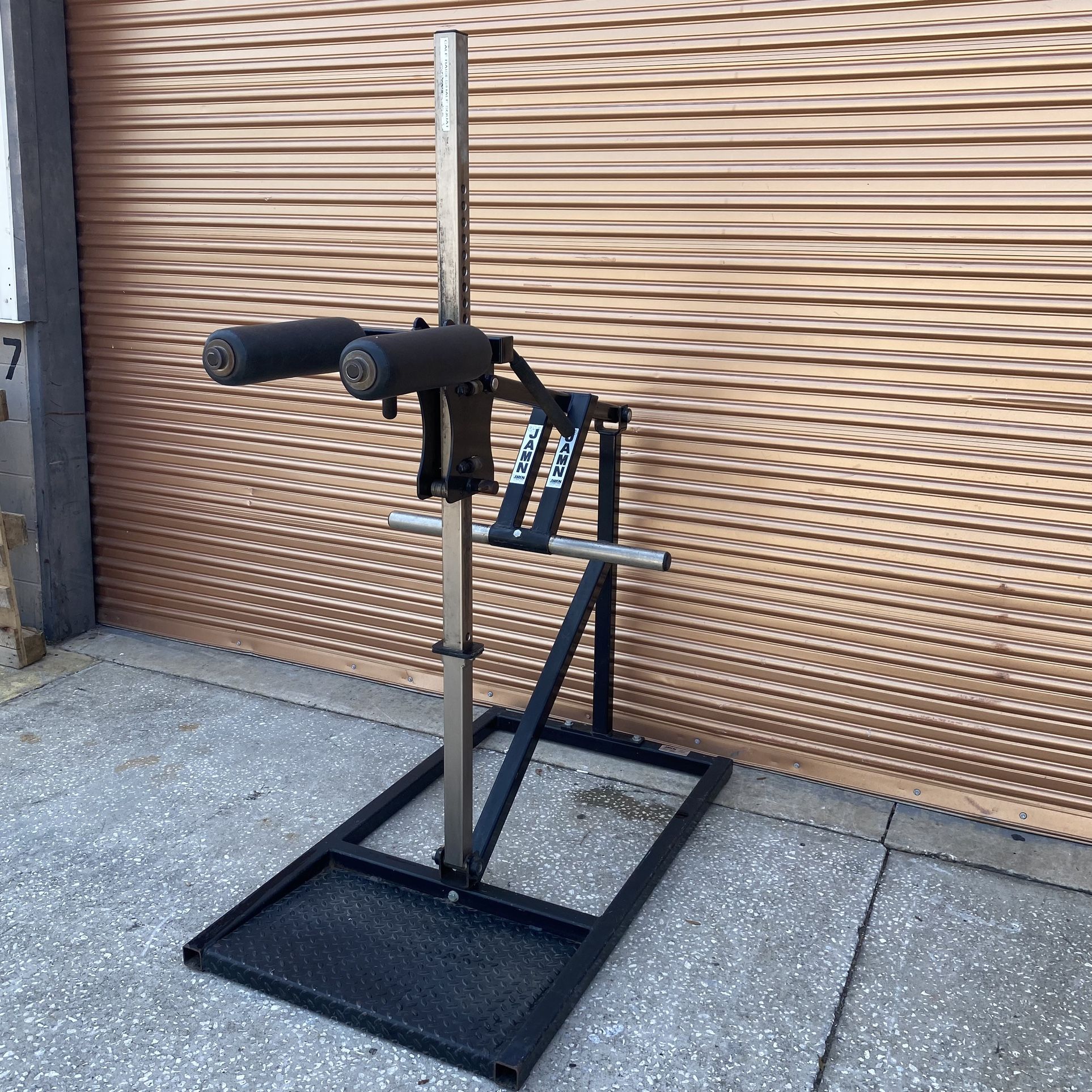 RARE Jam’N / JAMN Fitness J-Squat - Olympic Weight Plate Loaded