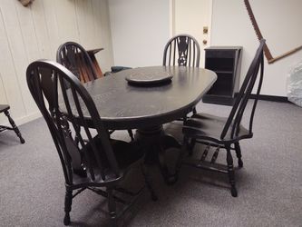 Dining Room Table And Chairs