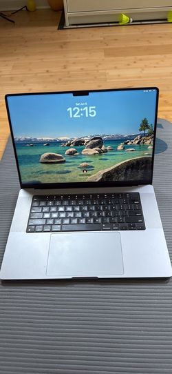 MacBook Pro 2023 M2 1TB