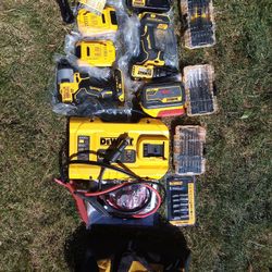 DeWalt Power Tools Drill Set Inverter Bits 12ah Flexvolt Battery