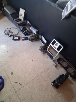 06 Chrysler 300C parts