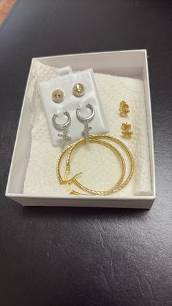 Genuine 925 Sterling Silver earrings 🔥🔥🔥