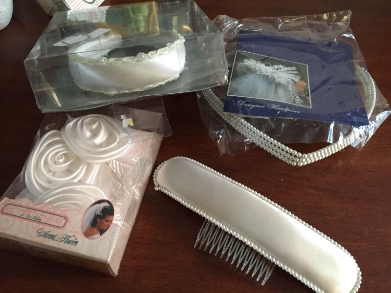 Wedding items vail head pieces, favors 16 total