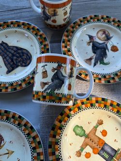 These are vintage 2001 Debbie Mumm Halloween dinnerware by Sakura