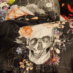 Confitter  And  pillow cases