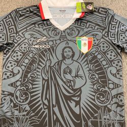 Playeras y blusas de Mexico marca Arza