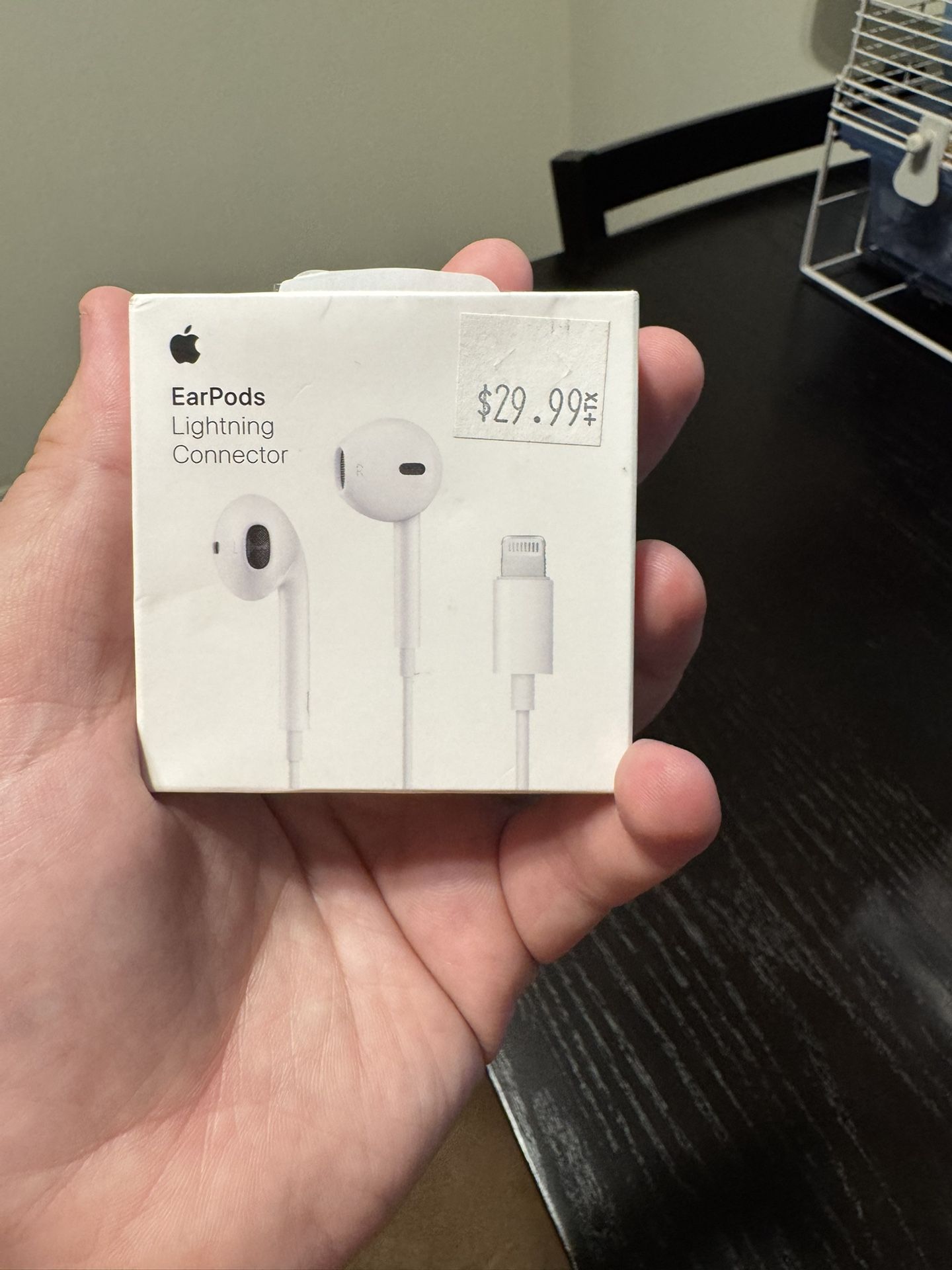 Wired Apple Earphones - Priced to Sell